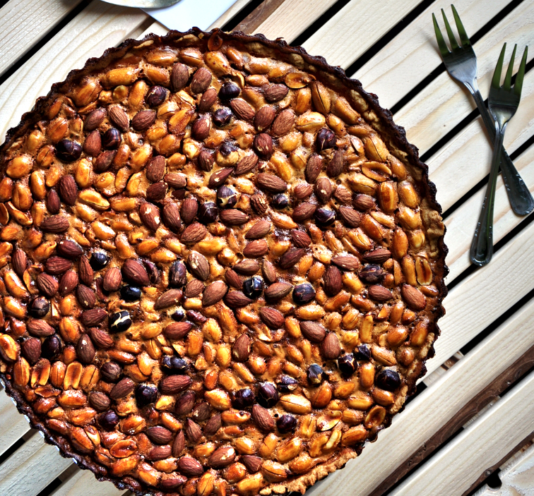 miodowo-orzechowa-tarta