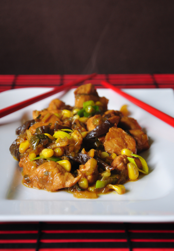 chicken with ginger and chinese blac mushrooms