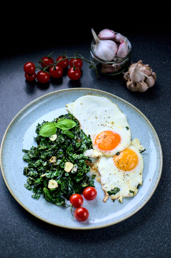 quick & easy stir fried collard&nbsp;greens